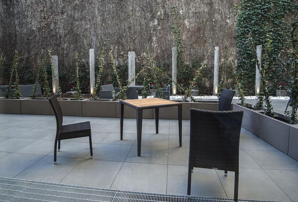 Hotel Milano Castello Exterior photo