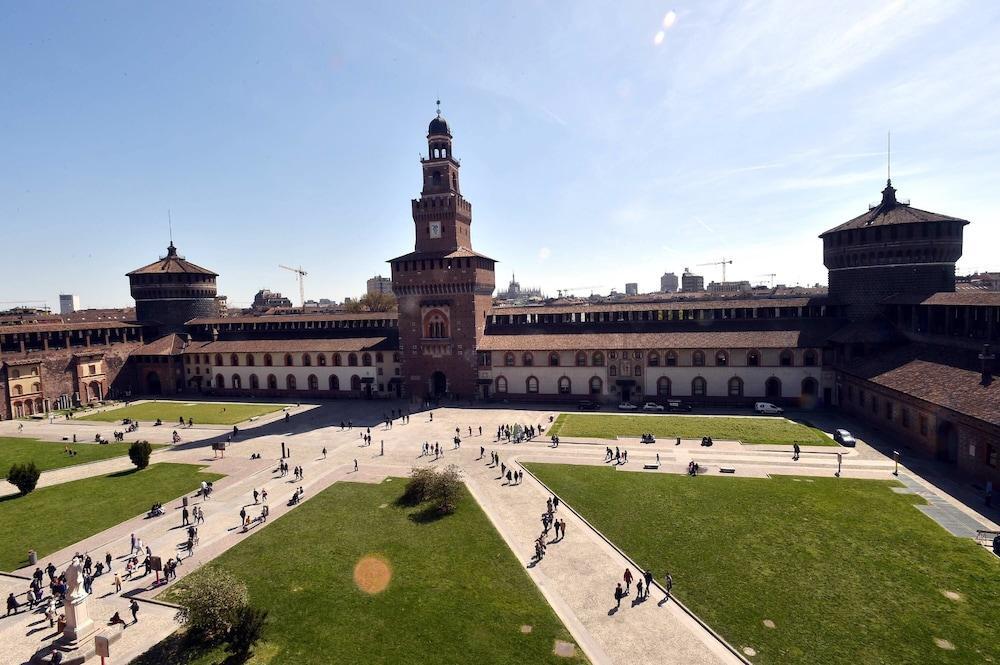 Hotel Milano Castello Exterior photo